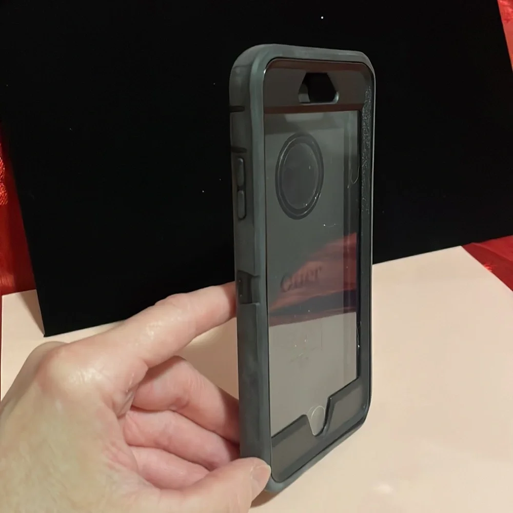 Otter IPHONE Case.